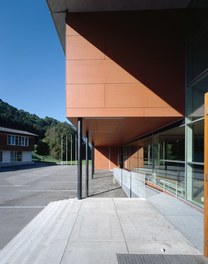 Primary School Schlins - entrance