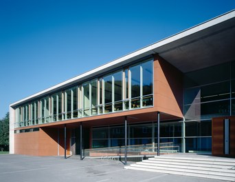 Primary School Schlins - entrance