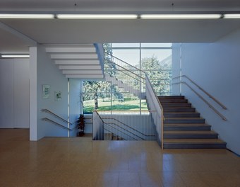 Primary School Schlins - staircase