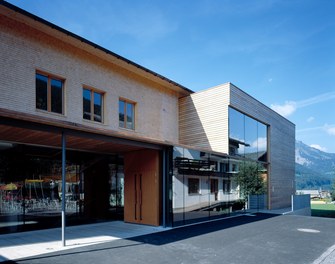 School Bizau - entrance