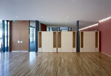 School Bizau - foyer
