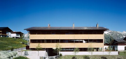 Apartment House Oberlech - west facade