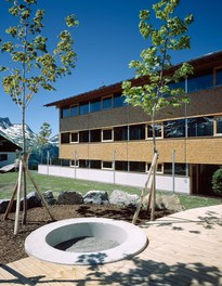 Apartment House Oberlech - courtyard