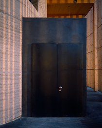 Kapelle der Versöhnung - entrance