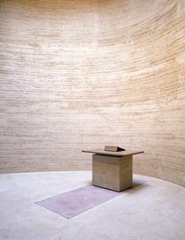 Kapelle der Versöhnung - altar