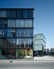 Office Klostergasse - detail of facade