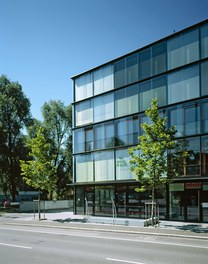 Office Klostergasse - detail of facade