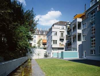 Housing Complex Hottingerplatz | conversion - backyard