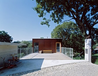 Residence BASE - parking and access 