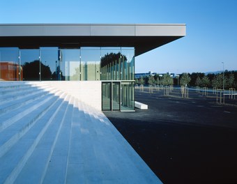 Cultural and Sports Center Gries - detail of facade