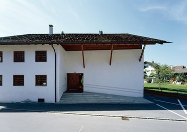 Social Center Ludesch - entrance with ramp