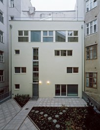 Housing Complex Schadekgasse - patio