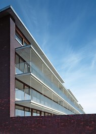 Housing Complex Neuhaus - detail of facade