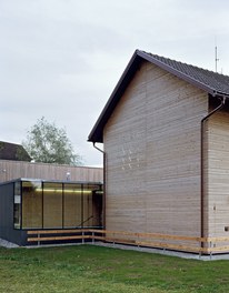 Fire Department Düns - detail of facade