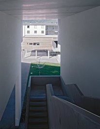 Housing Complex Unterfeld - staircase