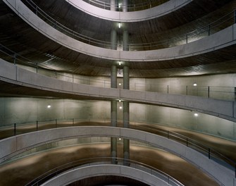 Underground Garage Kastner&Öhler - ramp