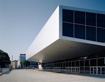 Stadthalle Wien - entrance