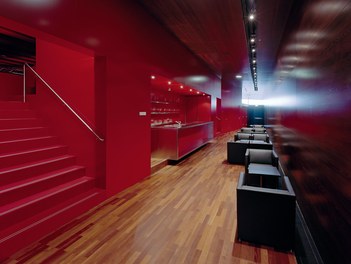 Stadthalle Wien - bar and lounge