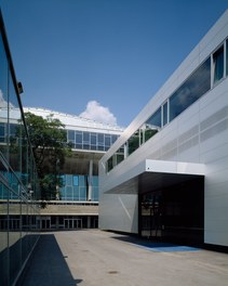 Stadthalle Wien - stage entrance