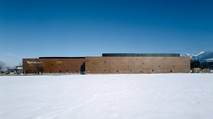 Headquarter Tschabrunn - south facade