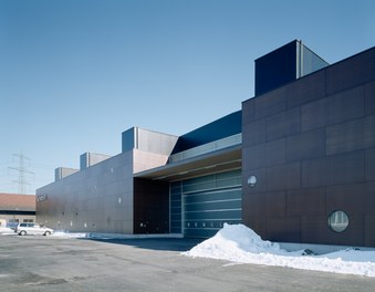 Headquarter Tschabrunn - entrance