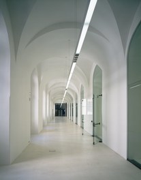 Galerie der Forschung - corridor