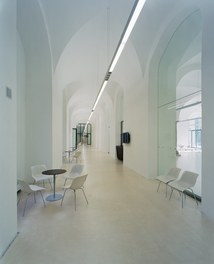 Galerie der Forschung - corridor