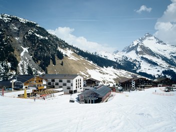 Sporthotel Steffisalp - hotel and chairlift