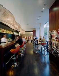 Restaurant and Bar Pulitzer - bar