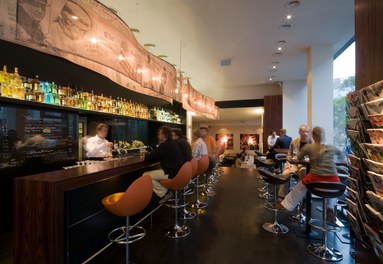 Restaurant and Bar Pulitzer - bar