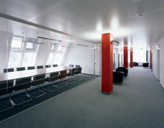 Haus der Forschung - conference room