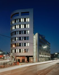 Haus der Forschung - night shot