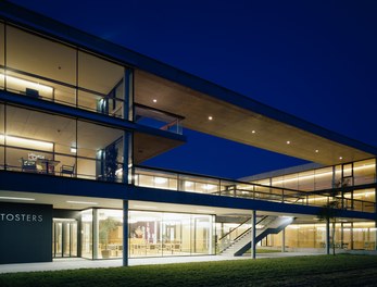 Nursing Home Tosters - entrance at night