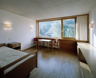 Nursing Home Tosters - room