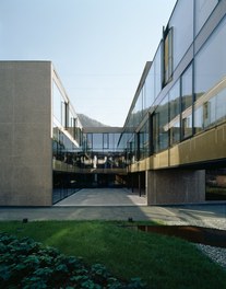 Haus der Generationen - patio