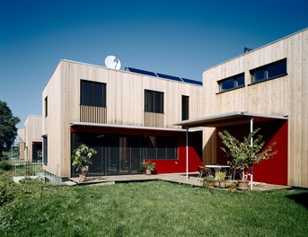 Housing Development Frühlingstrasse - view from garden