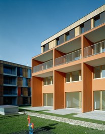 Housing Estate Mühlweg - detail of facade