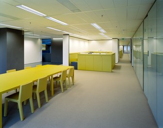 Office Freshfields Bruckhaus Deringer LLP - meeting space