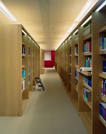 Office Freshfields Bruckhaus Deringer LLP - library