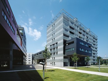 Housing Complex Kaiserebersdorf - urban-planning context