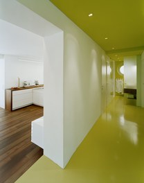 Apartment Stephan - green corridor