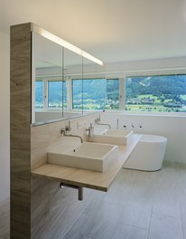 House D - bathroom