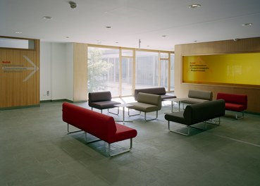 Donauklinikum Tulln - waiting area