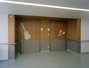 Donauklinikum Tulln - entrance to rooms