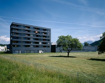 Housing Estate and Shopping Center - south facade