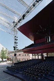 Mobile Tribühne Haag - before event