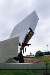 Wolkenturm Grafenegg - old and new