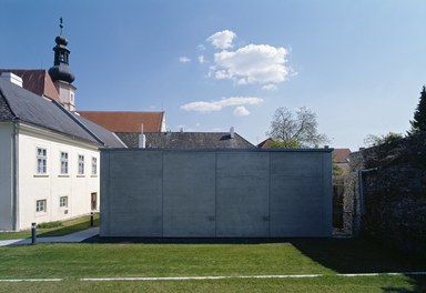 Minoritenkloster Krems-Stein - view from north