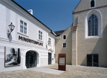 Minoritenkloster Krems-Stein - entrance