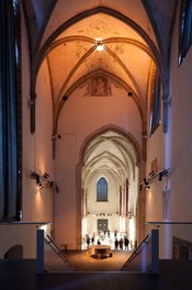 Minoritenkirche Krems-Stein - main aisle used for events